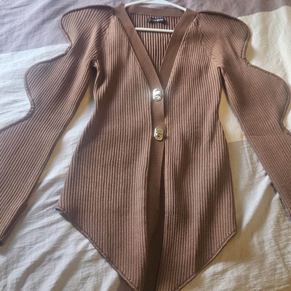 Elegant Brown Women's Cardigan with Unique Shoulder Design